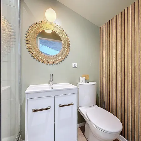 L'oliveraie D'eurocentre - Toulouse Nord בית הארחה Castelnau-dʼEstrétefonds