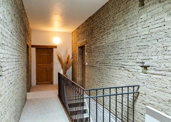 L'Oliveraie D'Eurocentre - Parking, Wifi & Petit-Dejeuner 게스트하우스