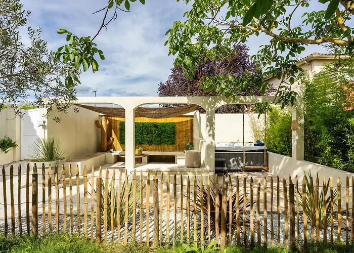 L'Oliveraie D'Eurocentre - Parking, Wifi & Petit-Dejeuner Гостевой дом