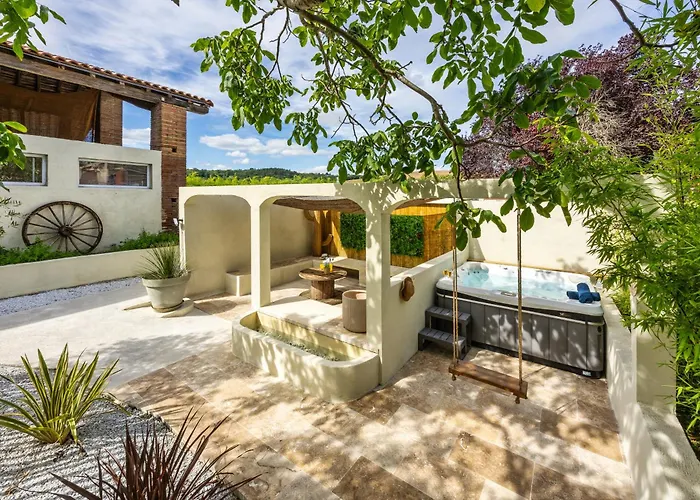 L'Oliveraie D'Eurocentre - Parking, Wifi & Petit-Dejeuner