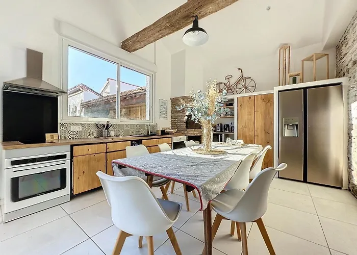 Pensión L'oliveraie D'eurocentre - Parking, Wifi&petit-déjeuner