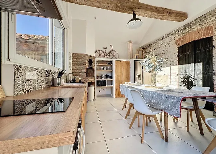 L'oliveraie D'eurocentre - Parking, Wifi&petit-déjeuner 4* Castelnau-dʼEstrétefonds